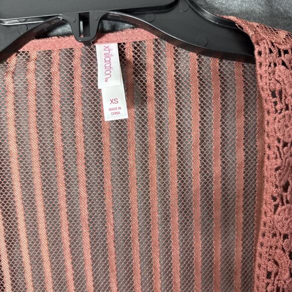 Xhilaration Women's Mauve Pink Lace Open Front Stripe Floral Cardigan Size XS - Picture 5 of 9